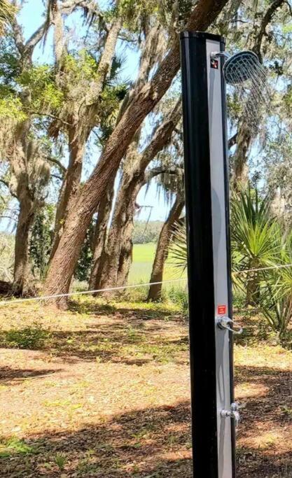 Secluded Tiny House By The Marsh With Hunting Island Beach Pass Frogmore Esterno foto